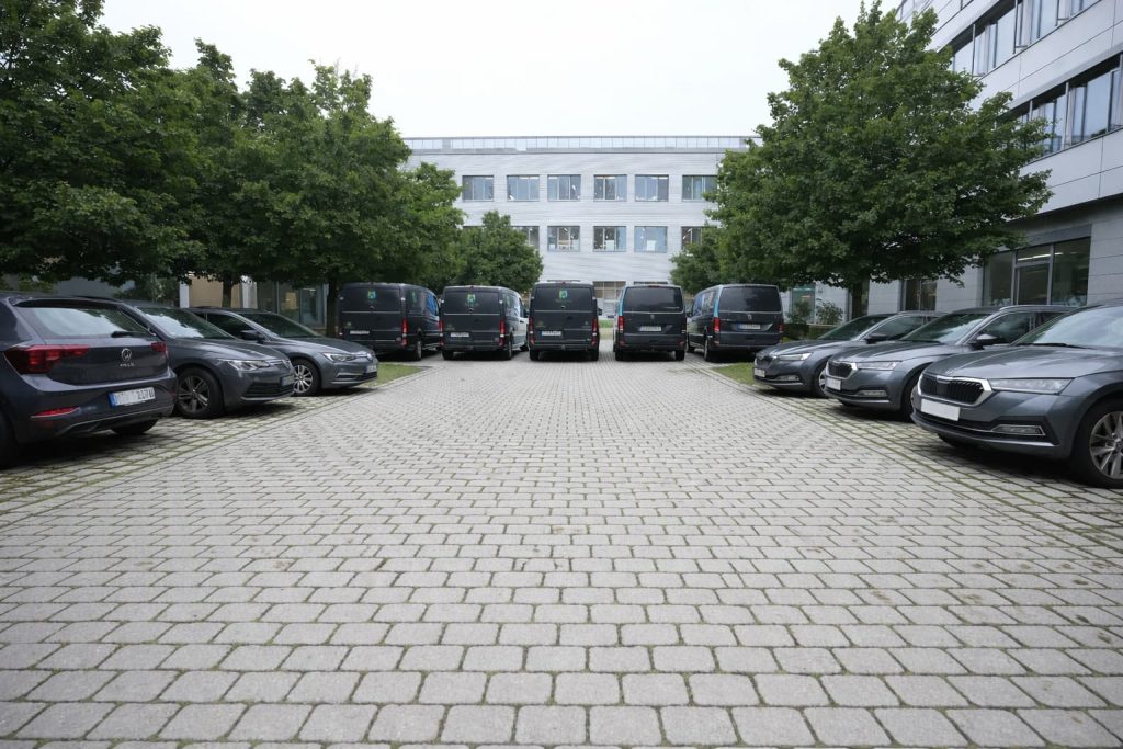 Hauptniederlassung Fuhrpark Parplatz